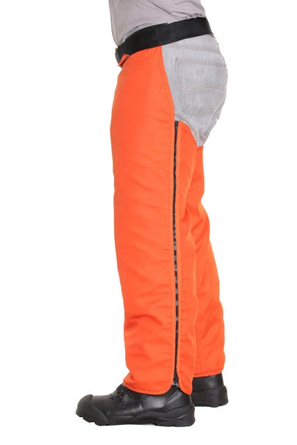 Clogger C8 Zipped Chainsaw Chaps – Simple and Safe for Occasional Use