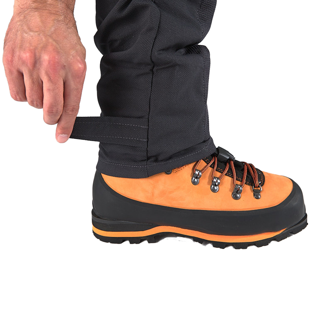 Clogger Zero Ultra Men's Premium Chainsaw Pants - Grey/Green