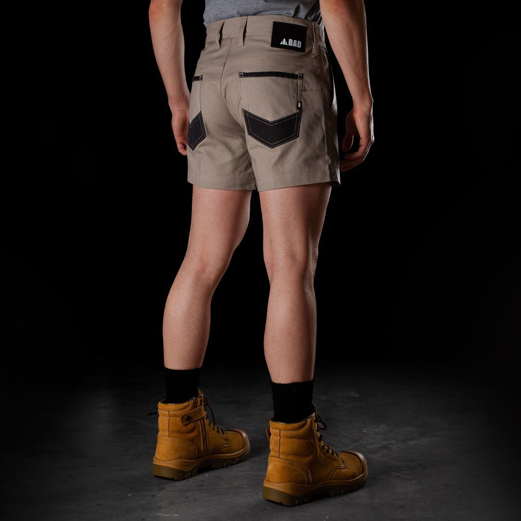 BAD ATTITUDE™ SLIM FIT SHORT SHORTS