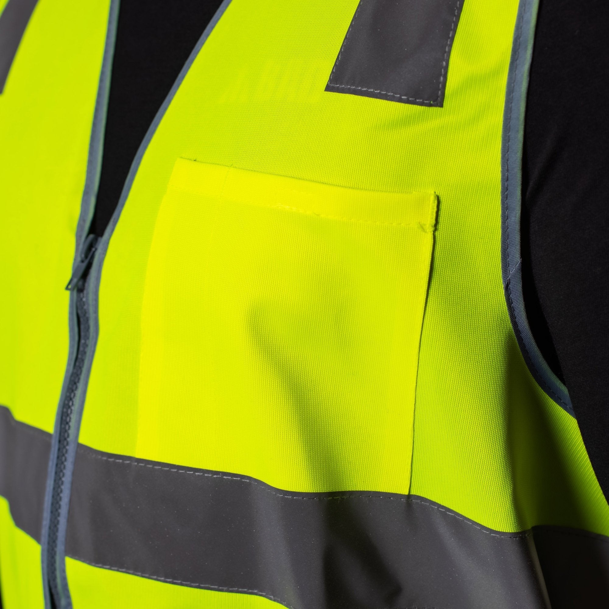 BAD® HI-VIS DAY/NIGHT ZIP SAFETY VEST