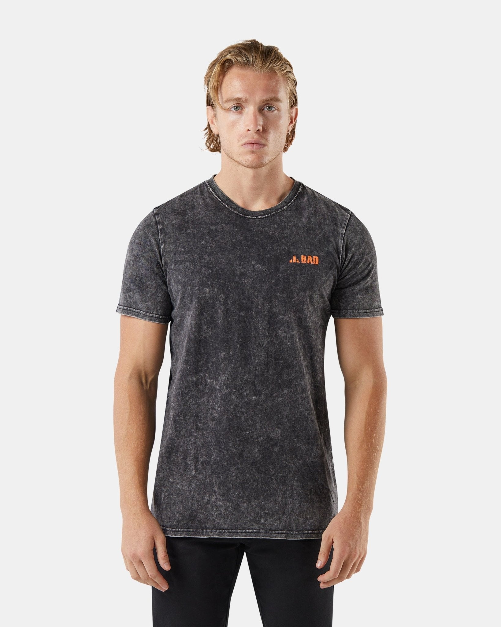 BAD TRADEMARK™ ACID WASH S/S T-SHIRT