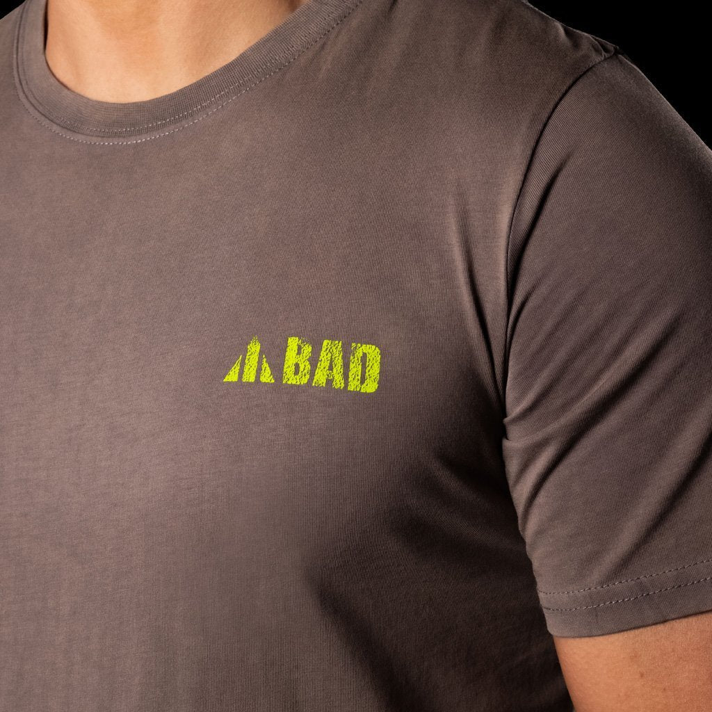 BAD TRADEMARK™ ACID WASH S/S T-SHIRT