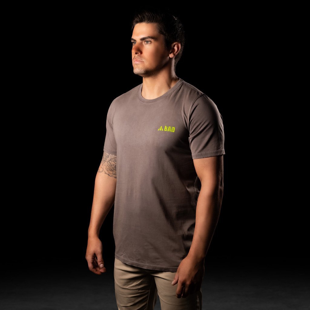 BAD TRADEMARK™ ACID WASH S/S T-SHIRT